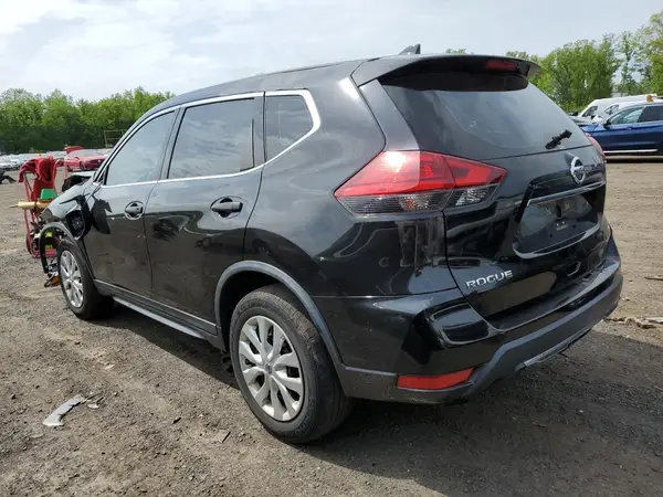 KNMAT2MV2HP613950 2017 NISSAN ROGUE - Image 2