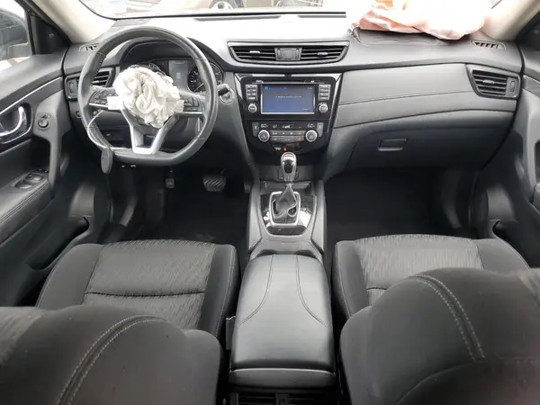 KNMAT2MV2HP616394 2017 NISSAN ROGUE - Image 8