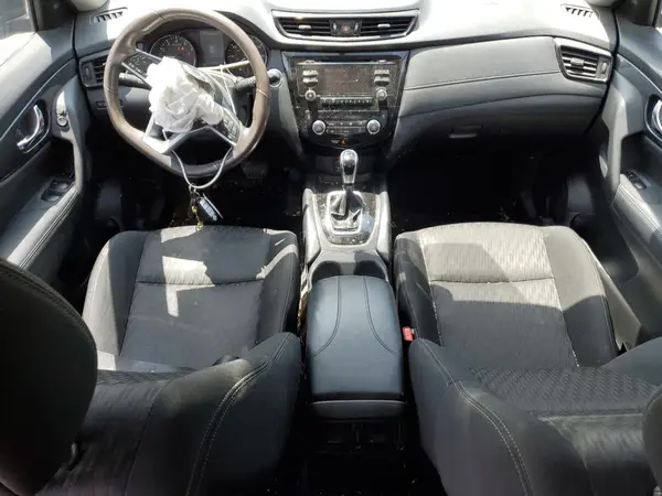 KNMAT2MV2HP616573 2017 NISSAN ROGUE - Image 8