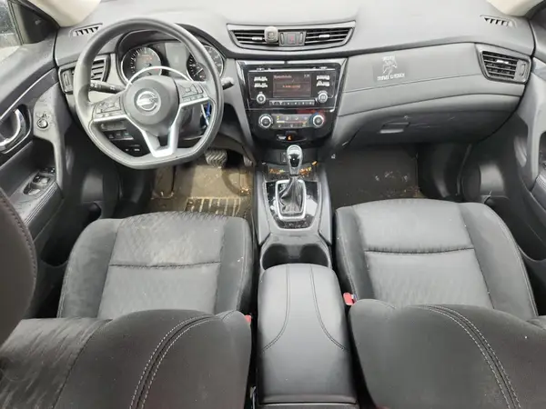 KNMAT2MV2HP618632 2017 NISSAN ROGUE - Image 8