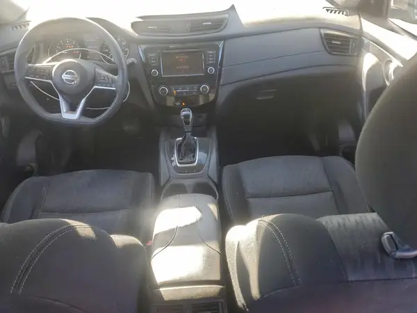 KNMAT2MV2JP500943 2018 NISSAN ROGUE - Image 8