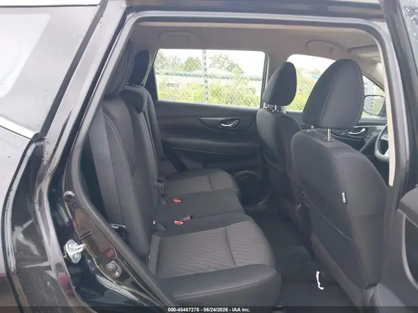 KNMAT2MV2JP502014 2018 NISSAN ROGUE - Image 8