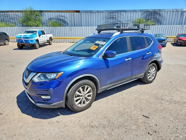 KNMAT2MV2JP504782 2018 NISSAN ROGUE - Image 1