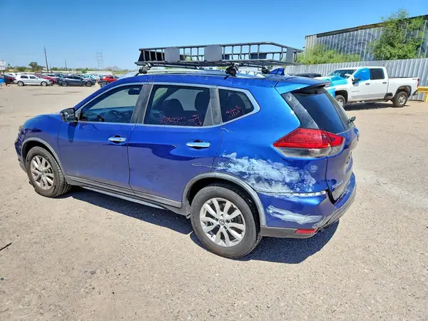 KNMAT2MV2JP504782 2018 NISSAN ROGUE - Image 2