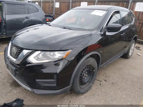 KNMAT2MV2JP511098 2018 NISSAN ROGUE - Image 2