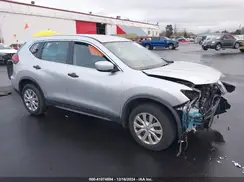 KNMAT2MV2JP514194 2018 NISSAN ROGUE