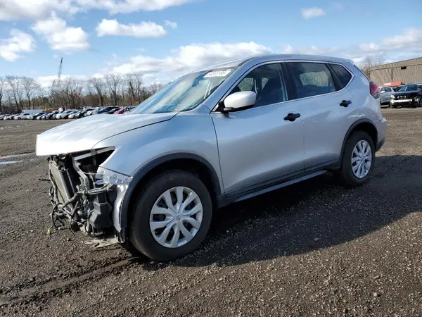 KNMAT2MV2JP519928 2018 NISSAN ROGUE - Image 1