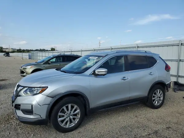 KNMAT2MV2JP522568 2018 NISSAN ROGUE - Image 1