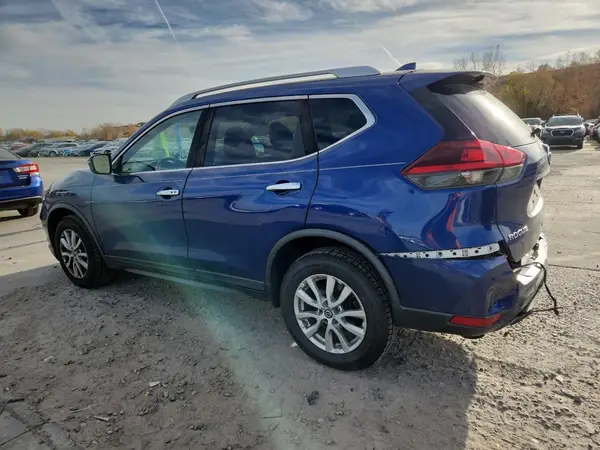 KNMAT2MV2JP541394 2018 NISSAN ROGUE - Image 2