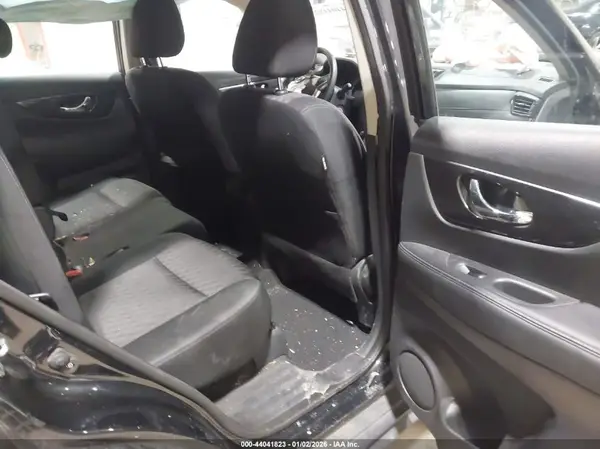 KNMAT2MV2JP544201 2018 NISSAN ROGUE - Image 8