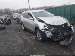 KNMAT2MV2JP546191 2018 NISSAN ROGUE