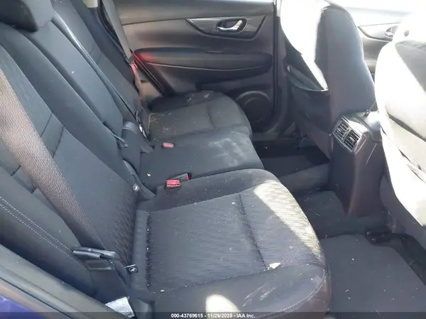 KNMAT2MV2JP547115 2018 NISSAN ROGUE - Image 8
