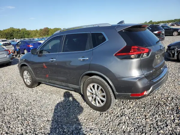 KNMAT2MV2JP550483 2018 NISSAN ROGUE - Image 2