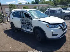 KNMAT2MV2JP551133 2018 NISSAN ROGUE