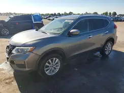 KNMAT2MV2JP555912 2018 NISSAN ROGUE