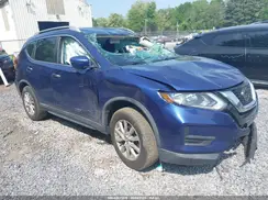 KNMAT2MV2JP557658 2018 NISSAN ROGUE