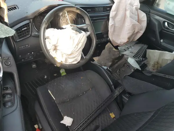 KNMAT2MV2JP559989 2018 NISSAN ROGUE - Image 8