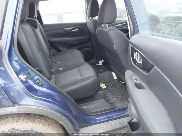 KNMAT2MV2JP572354 2018 NISSAN ROGUE - Image 8