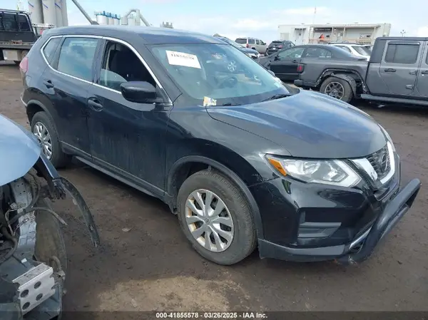 KNMAT2MV2JP572662 2018 NISSAN ROGUE - Image 1