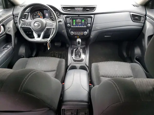 KNMAT2MV2JP575996 2018 NISSAN ROGUE - Image 8
