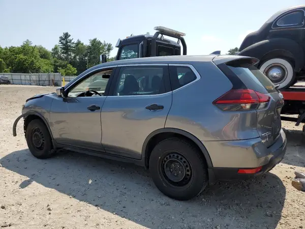 KNMAT2MV2JP576663 2018 NISSAN ROGUE - Image 2