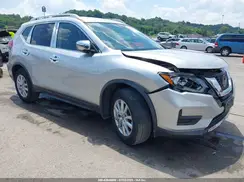 KNMAT2MV2JP578025 2018 NISSAN ROGUE