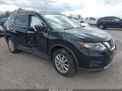 KNMAT2MV2JP581555 2018 NISSAN ROGUE