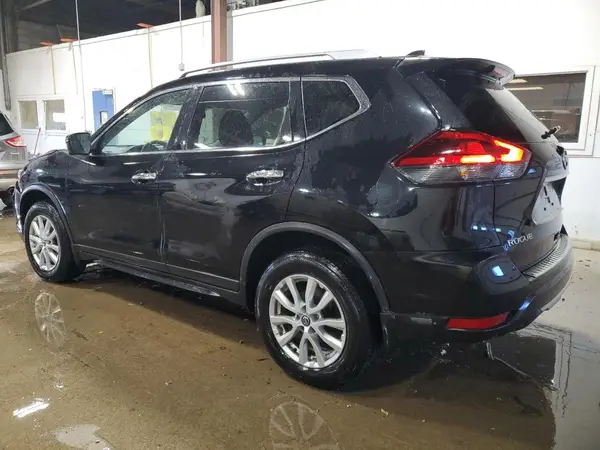 KNMAT2MV2JP584780 2018 NISSAN ROGUE - Image 2