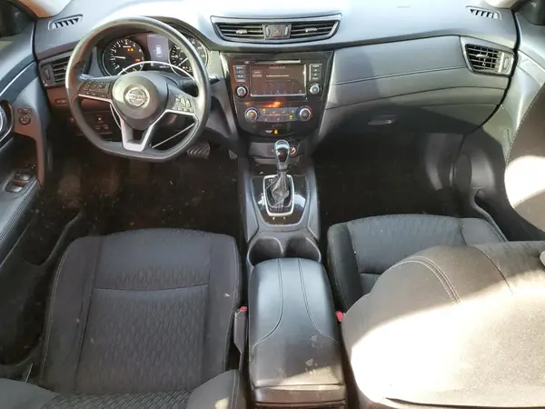 KNMAT2MV2JP586755 2018 NISSAN ROGUE - Image 8