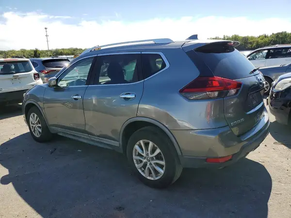KNMAT2MV2JP589039 2018 NISSAN ROGUE - Image 2
