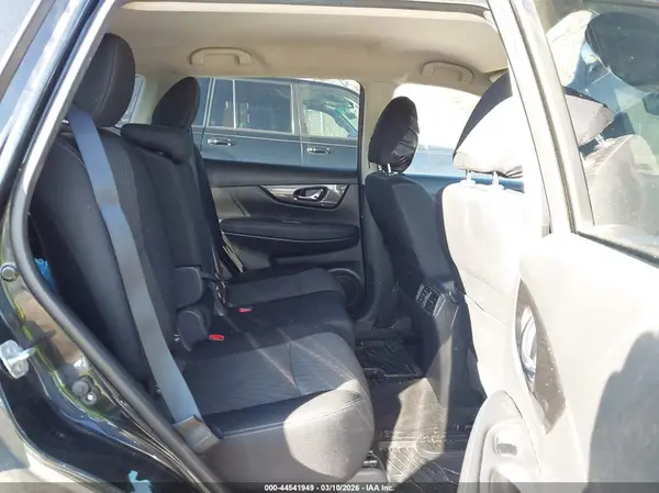 KNMAT2MV2JP592698 2018 NISSAN ROGUE - Image 8