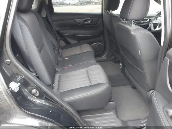 KNMAT2MV2JP595553 2018 NISSAN ROGUE - Image 8