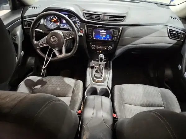 KNMAT2MV2JP597075 2018 NISSAN ROGUE - Image 8