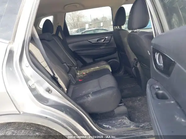 KNMAT2MV2JP598596 2018 NISSAN ROGUE - Image 8