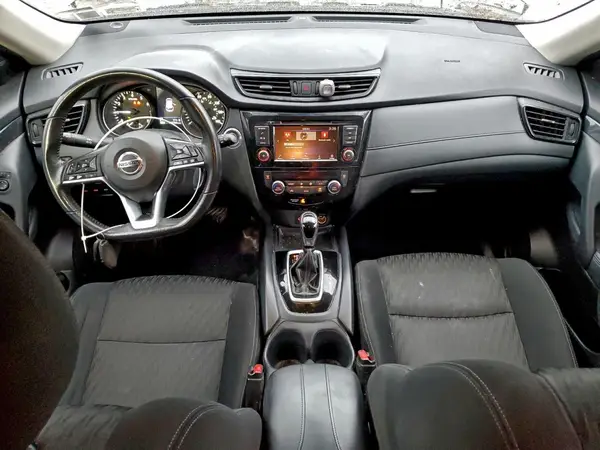 KNMAT2MV2JP601884 2018 NISSAN ROGUE - Image 8