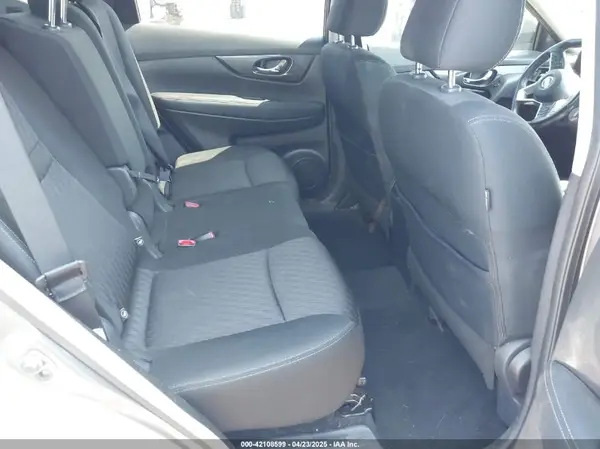 KNMAT2MV2JP602226 2018 NISSAN ROGUE - Image 8