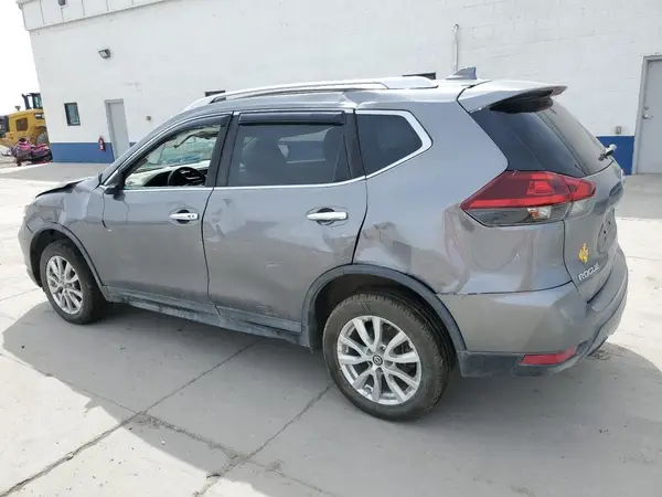 KNMAT2MV2JP602274 2018 NISSAN ROGUE - Image 2
