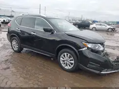 KNMAT2MV2JP612741 2018 NISSAN ROGUE