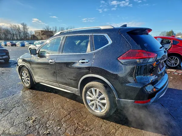 KNMAT2MV2JP615106 2018 NISSAN ROGUE - Image 2