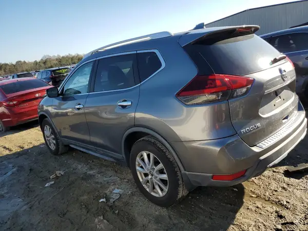 KNMAT2MV2JP615624 2018 NISSAN ROGUE - Image 2