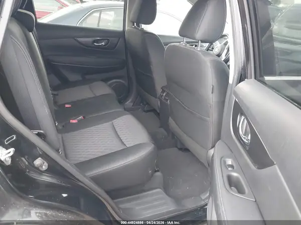 KNMAT2MV2JP616725 2018 NISSAN ROGUE - Image 8