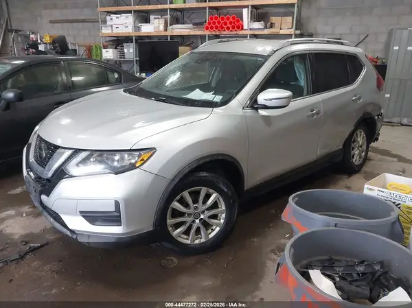 KNMAT2MV2KP510115 2019 NISSAN ROGUE - Image 2