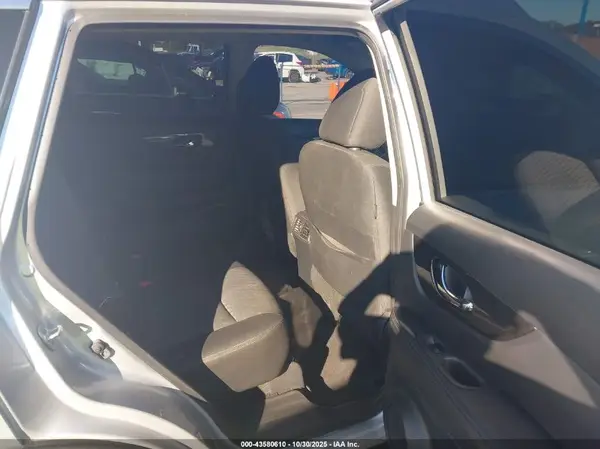 KNMAT2MV2KP514536 2019 NISSAN ROGUE - Image 8