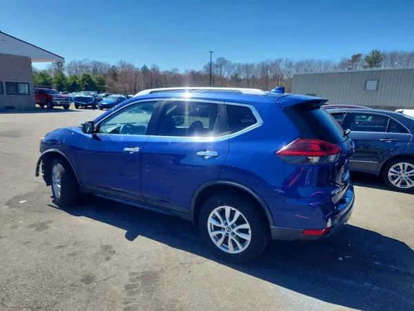 KNMAT2MV2KP517176 2019 NISSAN ROGUE - Image 2
