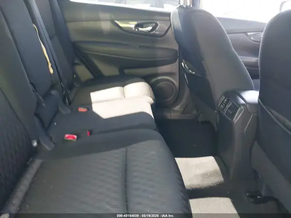 KNMAT2MV2KP530395 2019 NISSAN ROGUE - Image 8