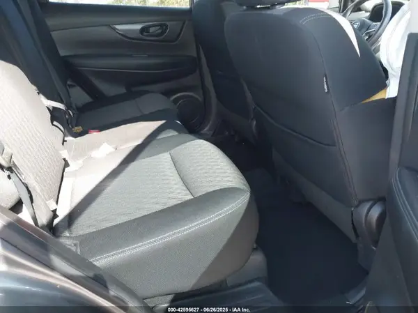 KNMAT2MV2KP530543 2019 NISSAN ROGUE - Image 8