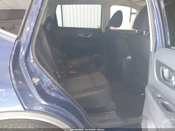 KNMAT2MV2KP552512 2019 NISSAN ROGUE - Image 8