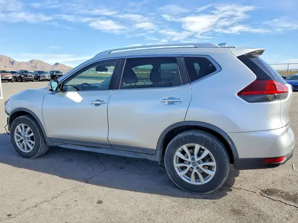 KNMAT2MV2KP552929 2019 NISSAN ROGUE - Image 2