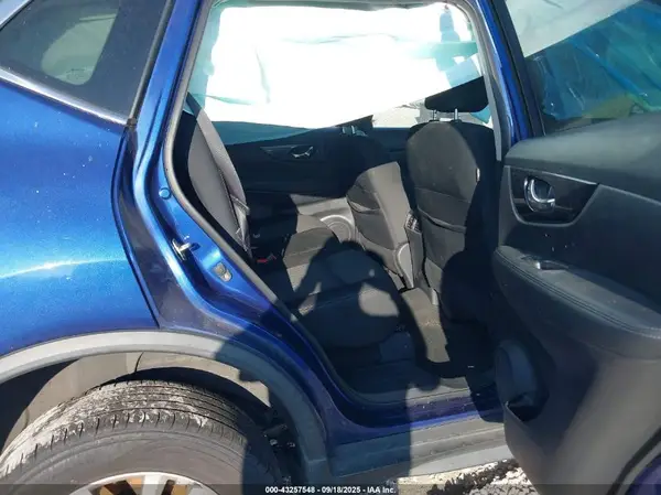 KNMAT2MV2KP555619 2019 NISSAN ROGUE - Image 8