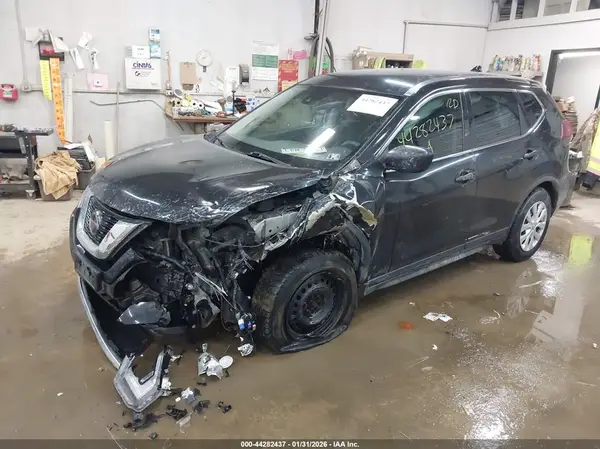KNMAT2MV2LP501223 2020 NISSAN ROGUE - Image 2